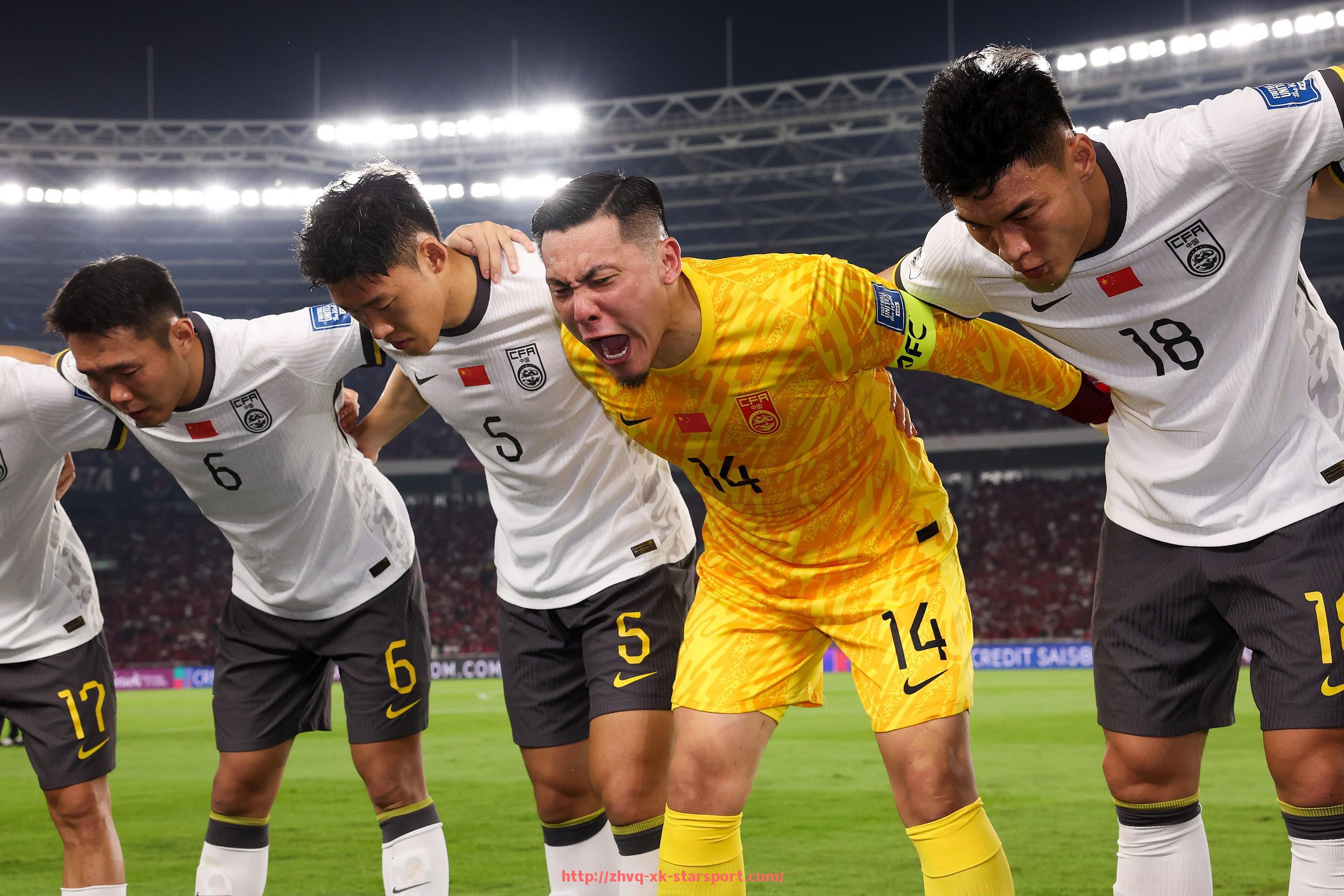 星空体育-英超热刺球员名单介绍及阵容实力评估